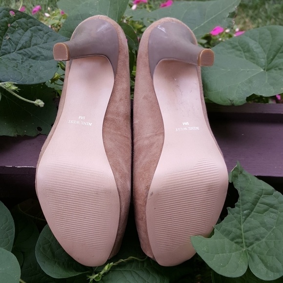 NINE West  heels. - Picture 3 of 5